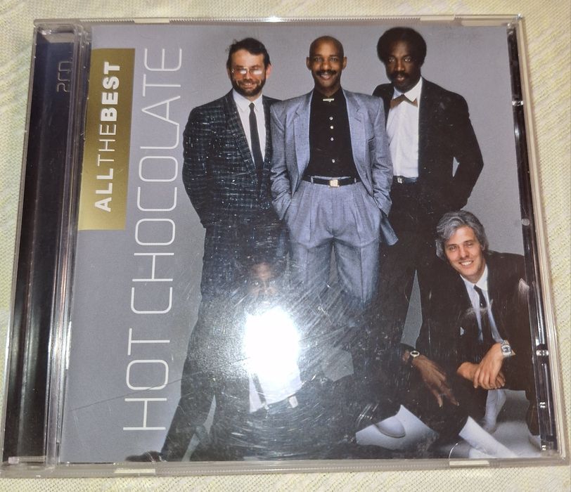 Продавам CD -та, различна музика