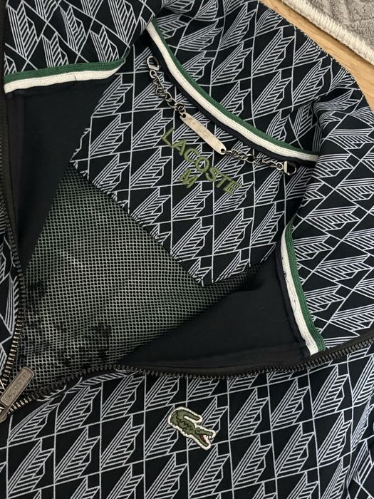 Compleu Lacoste marimi S,M,L,XL,XXL