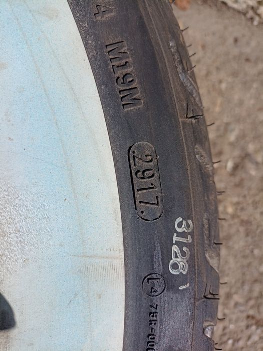 O anvelopa de spate NOUA Dunlop MU85 B16 dot 2917