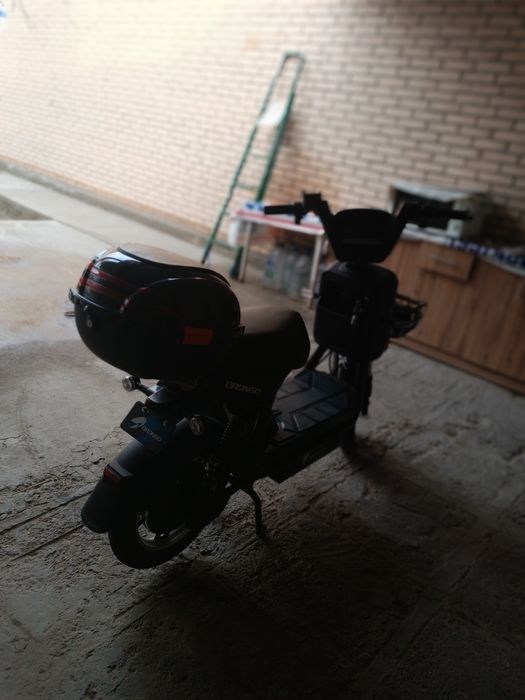 Электроний  скутер