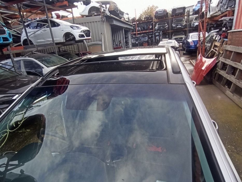 Панорамен таван за Хюндай Санта Фе Гранд Hyundai Santa fe Grand Cupe