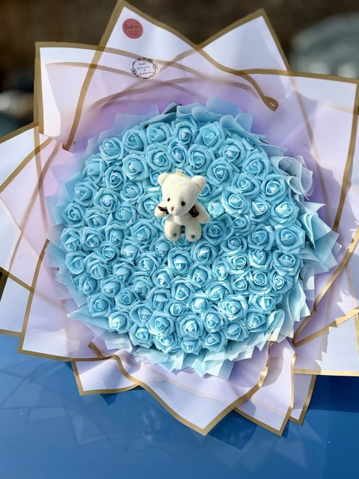 Buchete trandafiri spuma