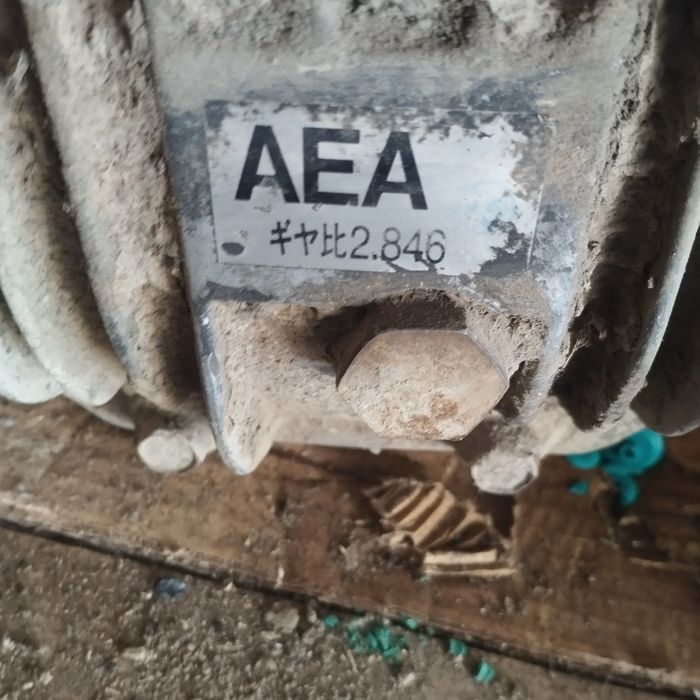 Продам задний редуктор