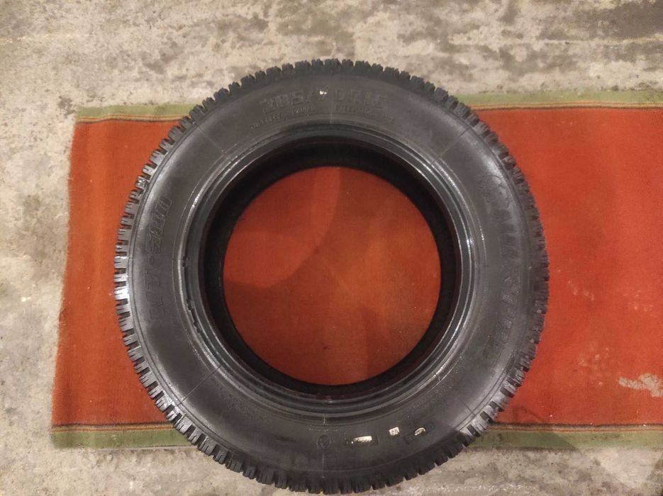 Шины на Ниву всесезонные