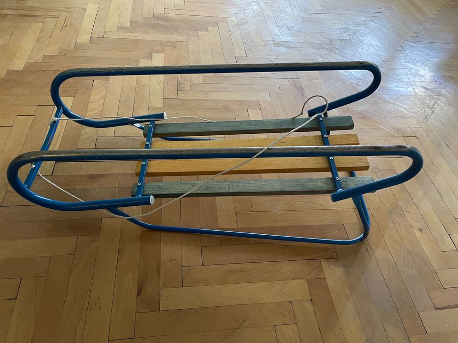 Шейна метална, голяма