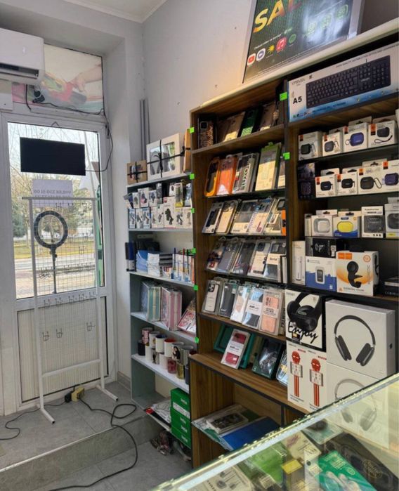 Tayor biznes sotiladi