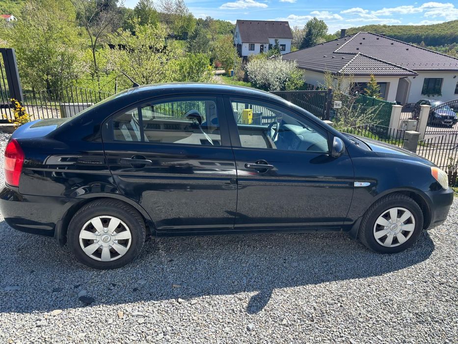 Hyundai Accent 1.4 benzina an 2007
