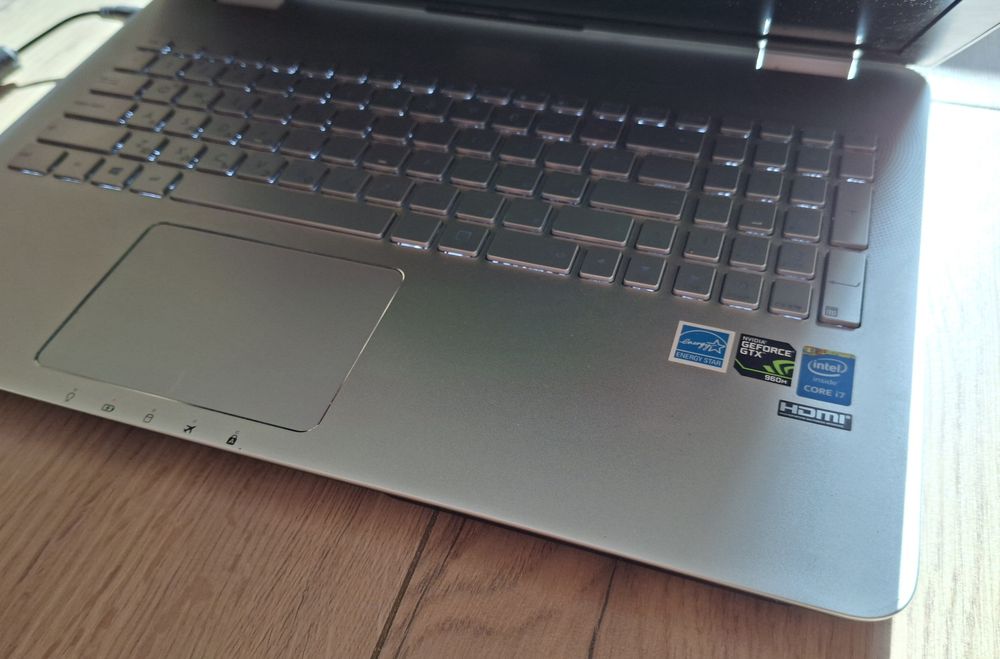 15.6' IPS Asus N551 Core i7-4720HQ/12GB/NVIDIA GTX 950 2GB GDDR5/256GB SSD