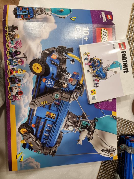 Lego Fortnite Battle Bus