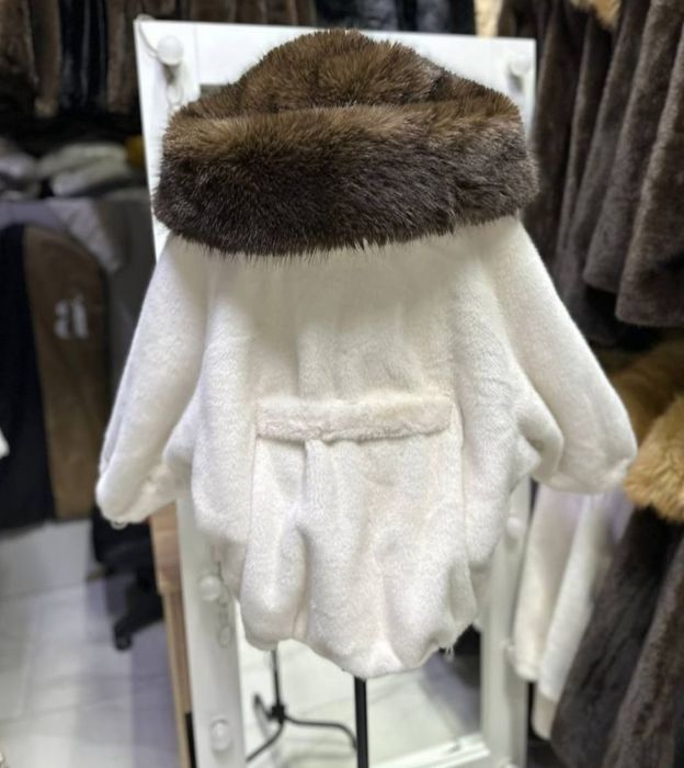 Шуба из эко меха