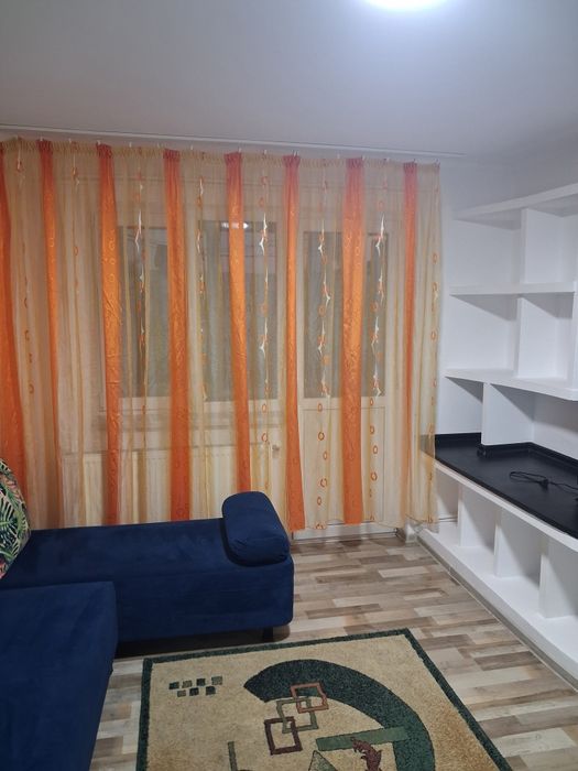 Apartament de inchiriat