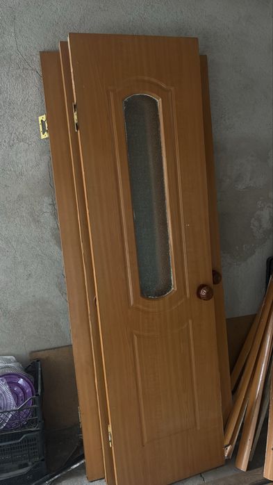 продам двери в шу