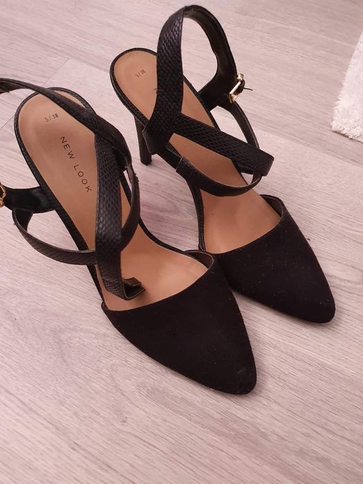Pantofi negri New Look mărimea 38