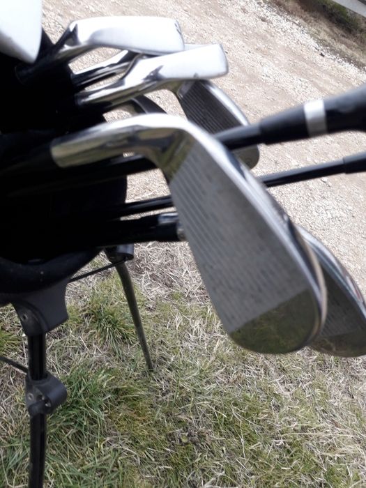 комплект за голф хенес