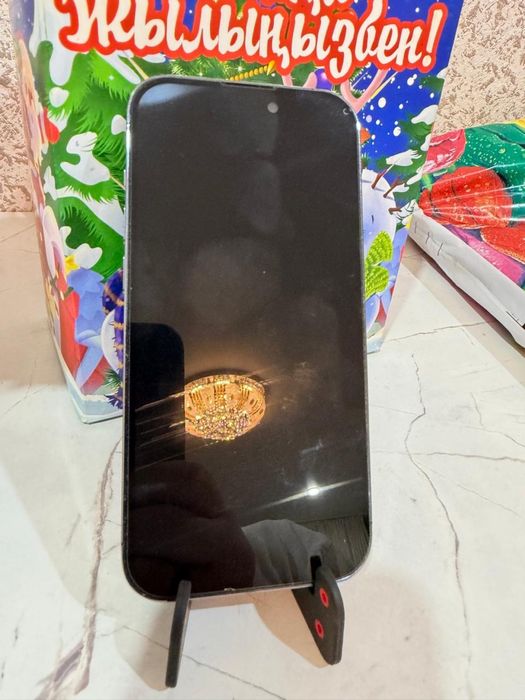 Продам айфон 14 про