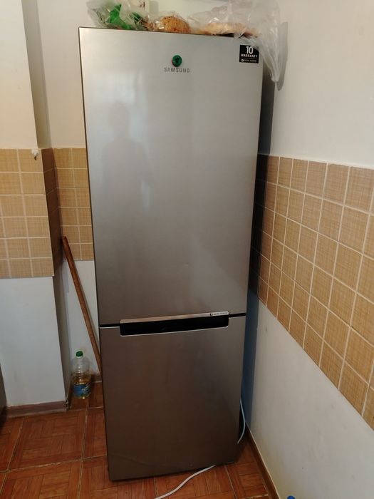 Холодильник самсунг