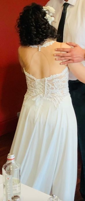 Бутикова сватбена рокля – носена еднократно