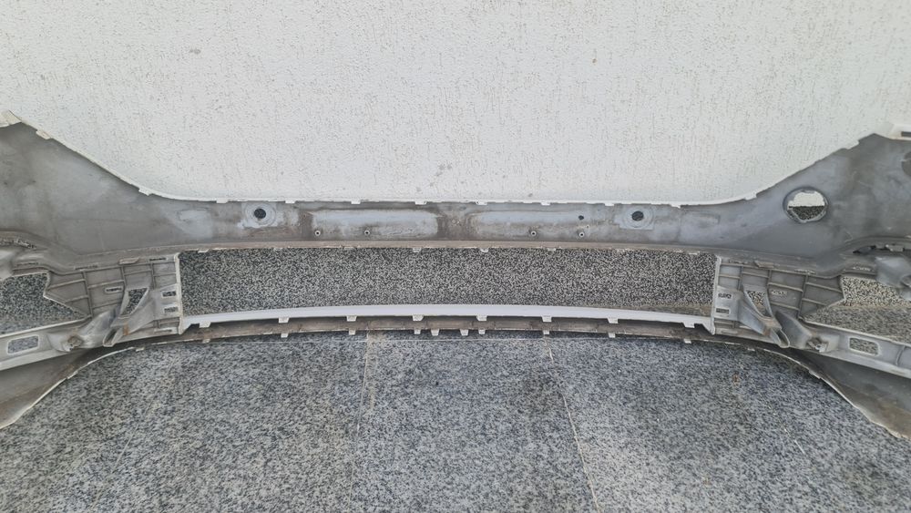 Spoiler bara fata Skoda Octavia 4 mk4 5E3807221