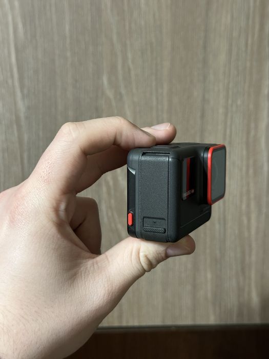 Insta360 Ace, Modelul standard