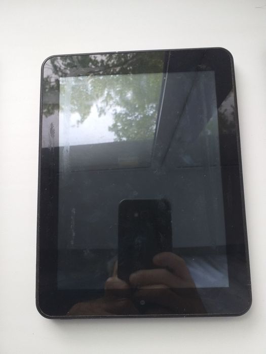 Продам Планшеты на запчасти