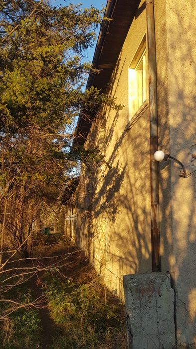 Продава промишлена сграда в гр.Дупница