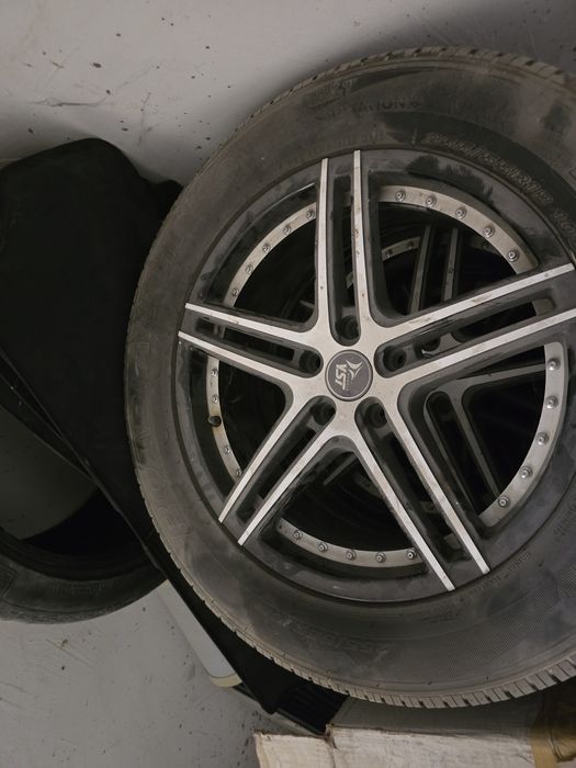 Диски с резиной для автомобиля