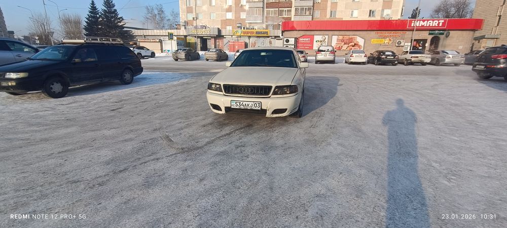 Audi A8 в хорошем состоянии