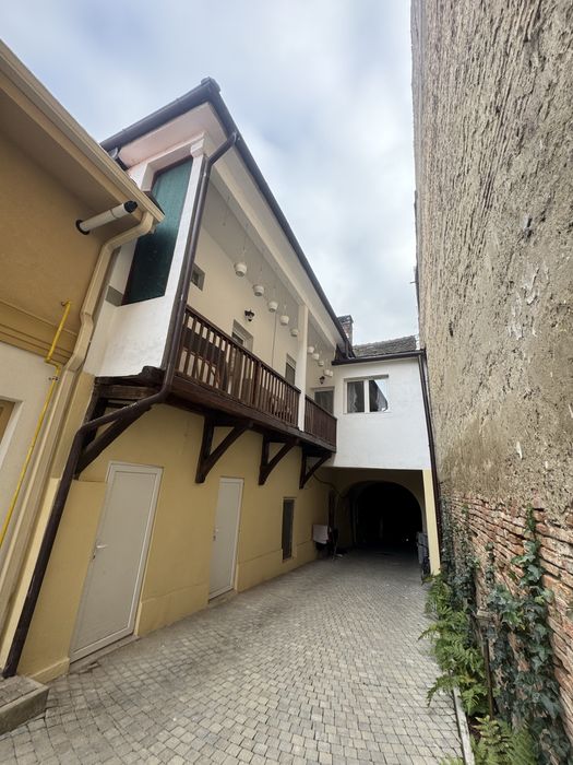 Apartament 3 camere in regim hotelier zona pietonal