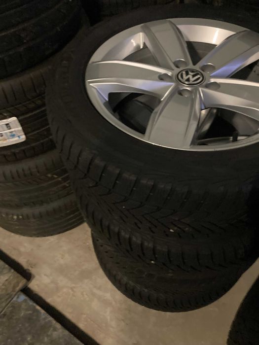 Jante VW Passat  Anvelope Iarna Goodyear 215 55 17