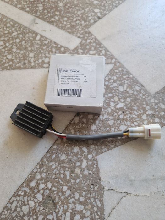 Husqvarna, Ktm  (piese de schimb originale]