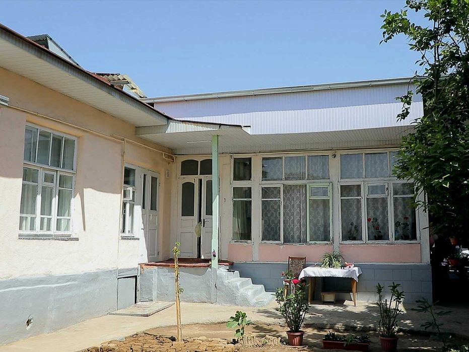 Продается дом, участок в центре города