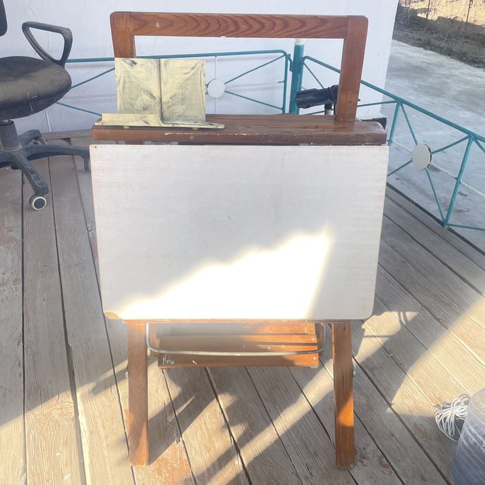 Стол детские стол.