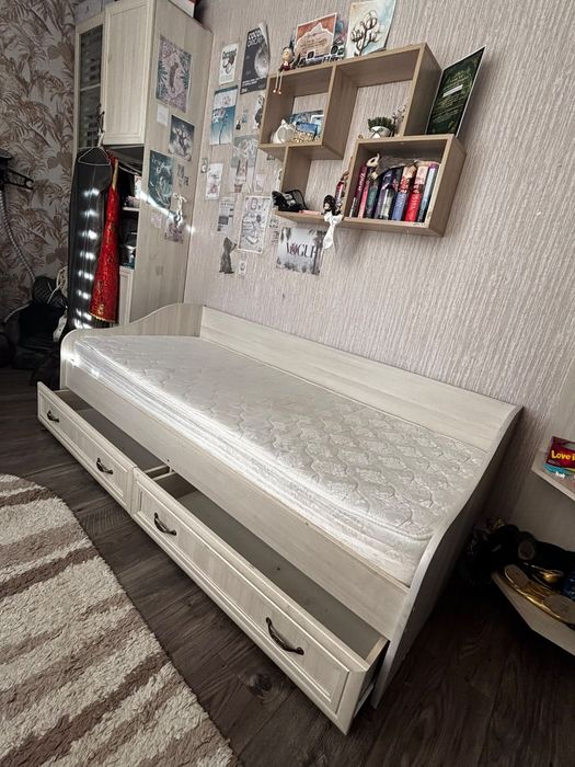 Продам детскую кровать