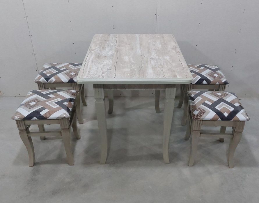 стол и табуретки для кухни по низким ценам