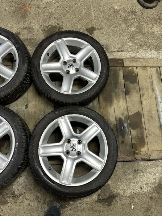 Продавам оригинални джанти за Peugeot 4x108 17ки