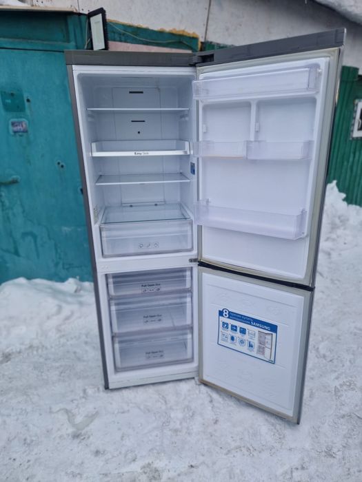 Холодильник Samsung "No Frost "