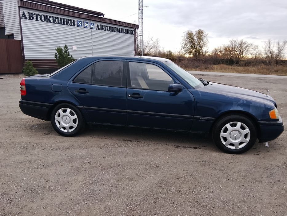 Продам Мерседес с 200