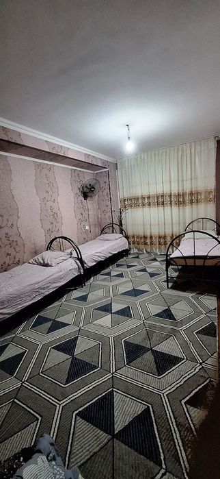 ARZON KUNLIK IJARAGA UY YUNUSOBOD SAMPI balnitsa Hayat klinika  yonida