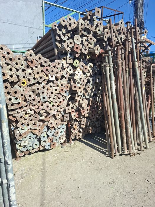 Închiriez schela și popii metalicii ofer transport și montaj