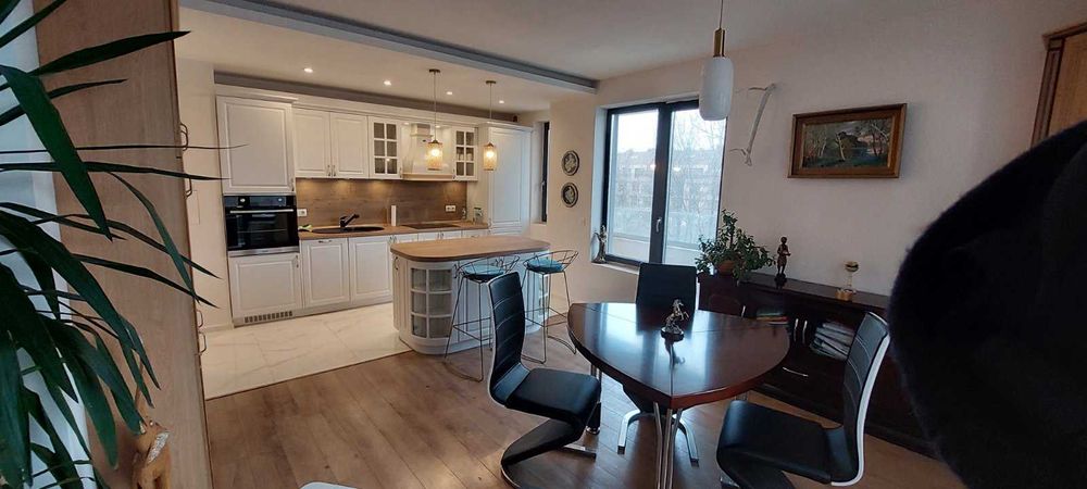 Продава се Тристаен апартамент в София, Люлин 2 - 102 кв.м за 2746 €/кв.м - Снимка #8