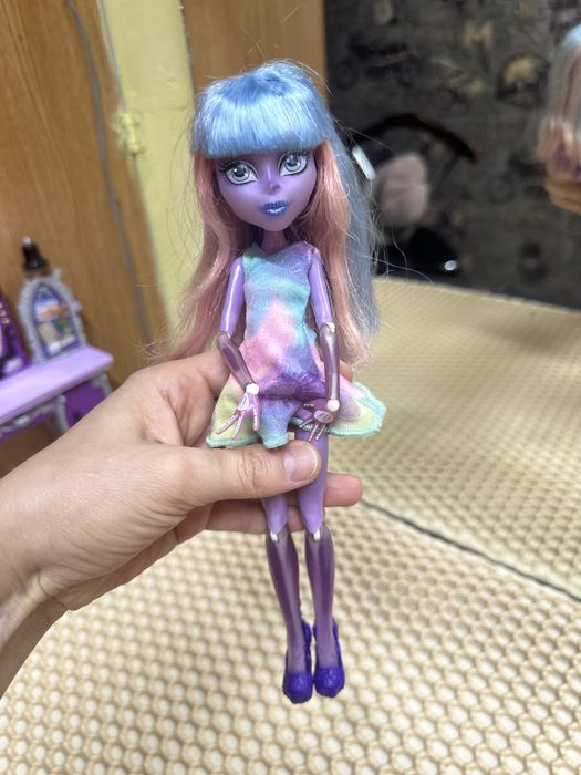 Продам  куклу монстр хай!