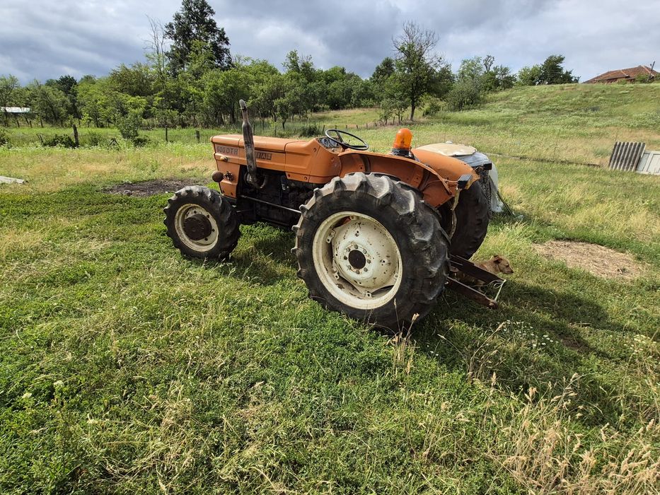 Vând Tractor FIAT!!