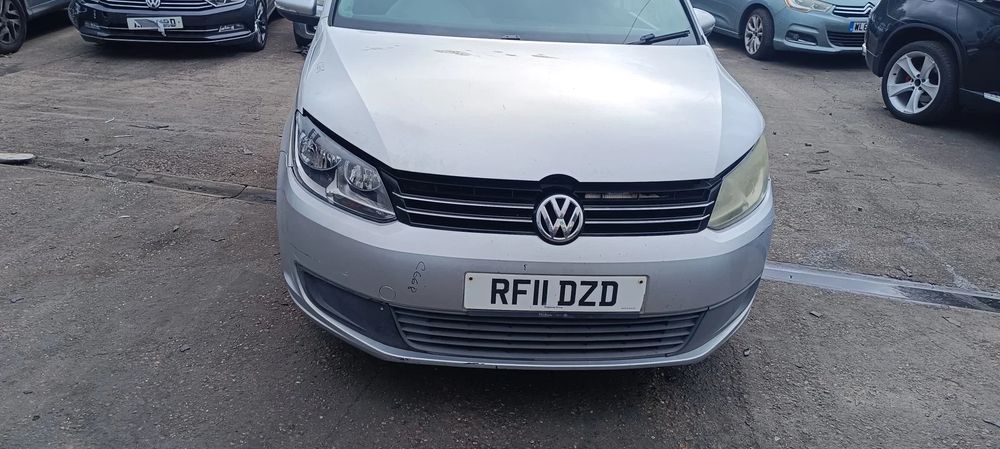 Dezmembrez Volkswagen Touran (1T3) [Fabr 2010-2015]
