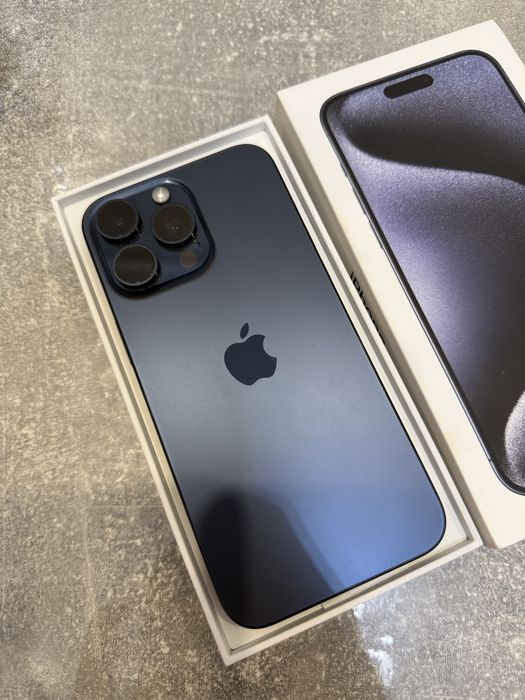 Продам iphone 15 pro max 512gb