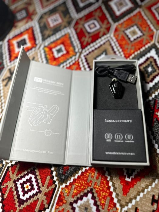 Айрдотс и блитуз наушники