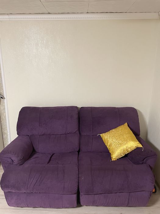 Мягкая мебель для гостиной