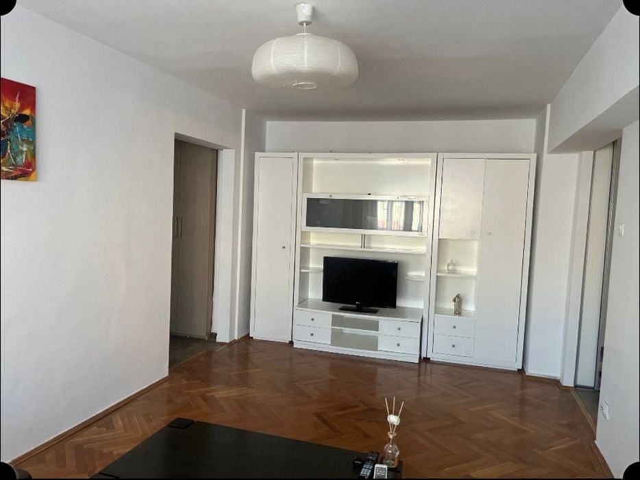 3 camere str Turda cu Bd Ion Mihalache, apropiere Arc de Triumf