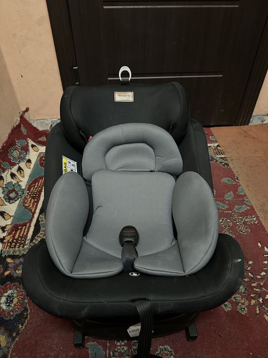 Новое детское автокресло.