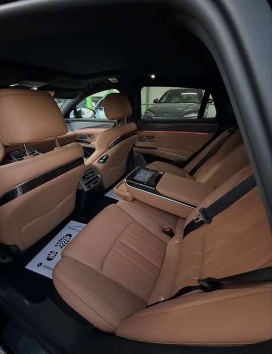 BYD HAN L 2025 год