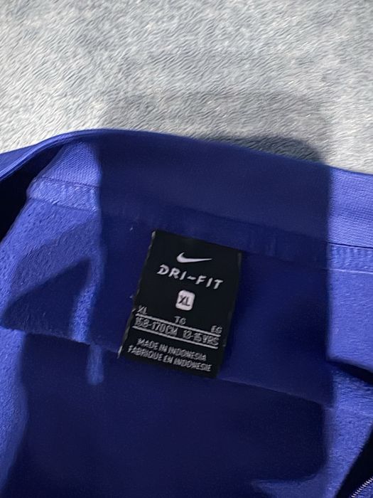 Футболно горнище на nike france